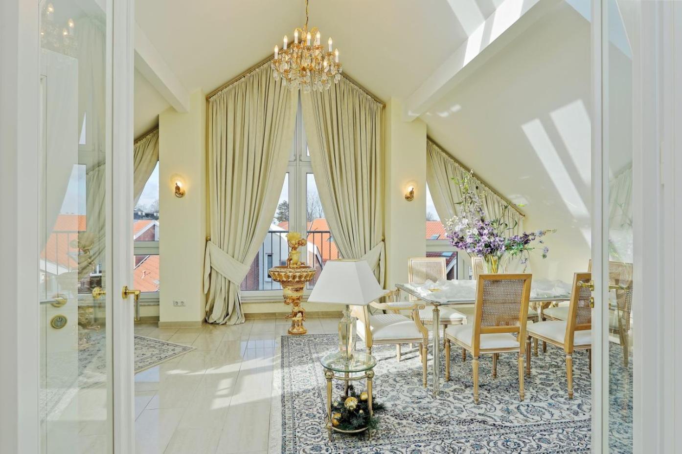 Penthouse Muelheim- Ruhr - Zentral - Edel - Luxus Pur Apartment มึลไฮม์ อันแดร์ รัวร์ ภายนอก รูปภาพ