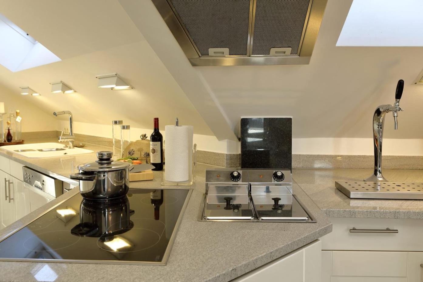 Penthouse Muelheim- Ruhr - Zentral - Edel - Luxus Pur Apartment มึลไฮม์ อันแดร์ รัวร์ ภายนอก รูปภาพ