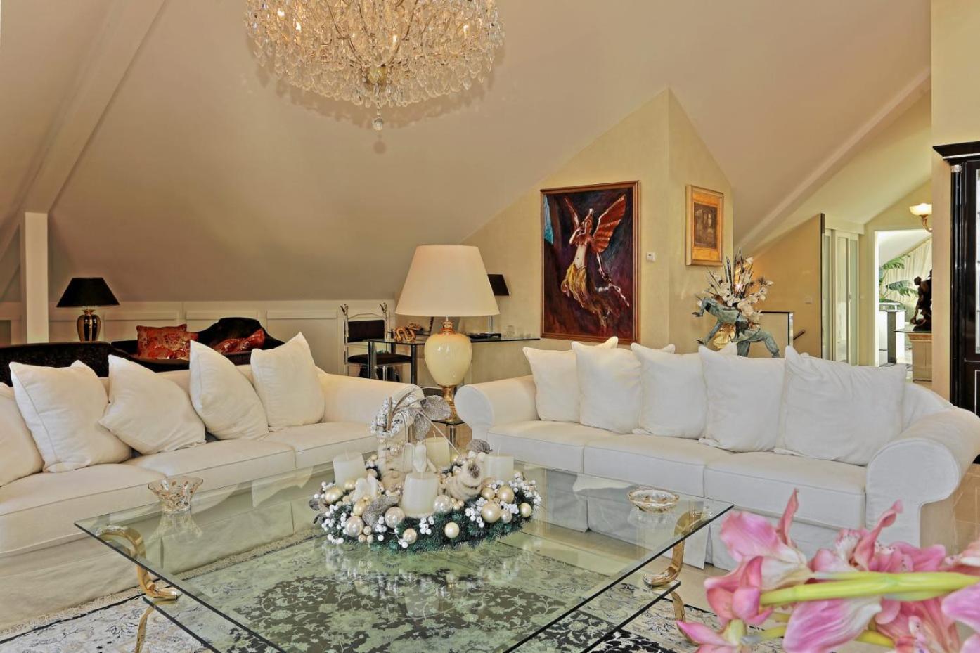 Penthouse Muelheim- Ruhr - Zentral - Edel - Luxus Pur Apartment มึลไฮม์ อันแดร์ รัวร์ ภายนอก รูปภาพ